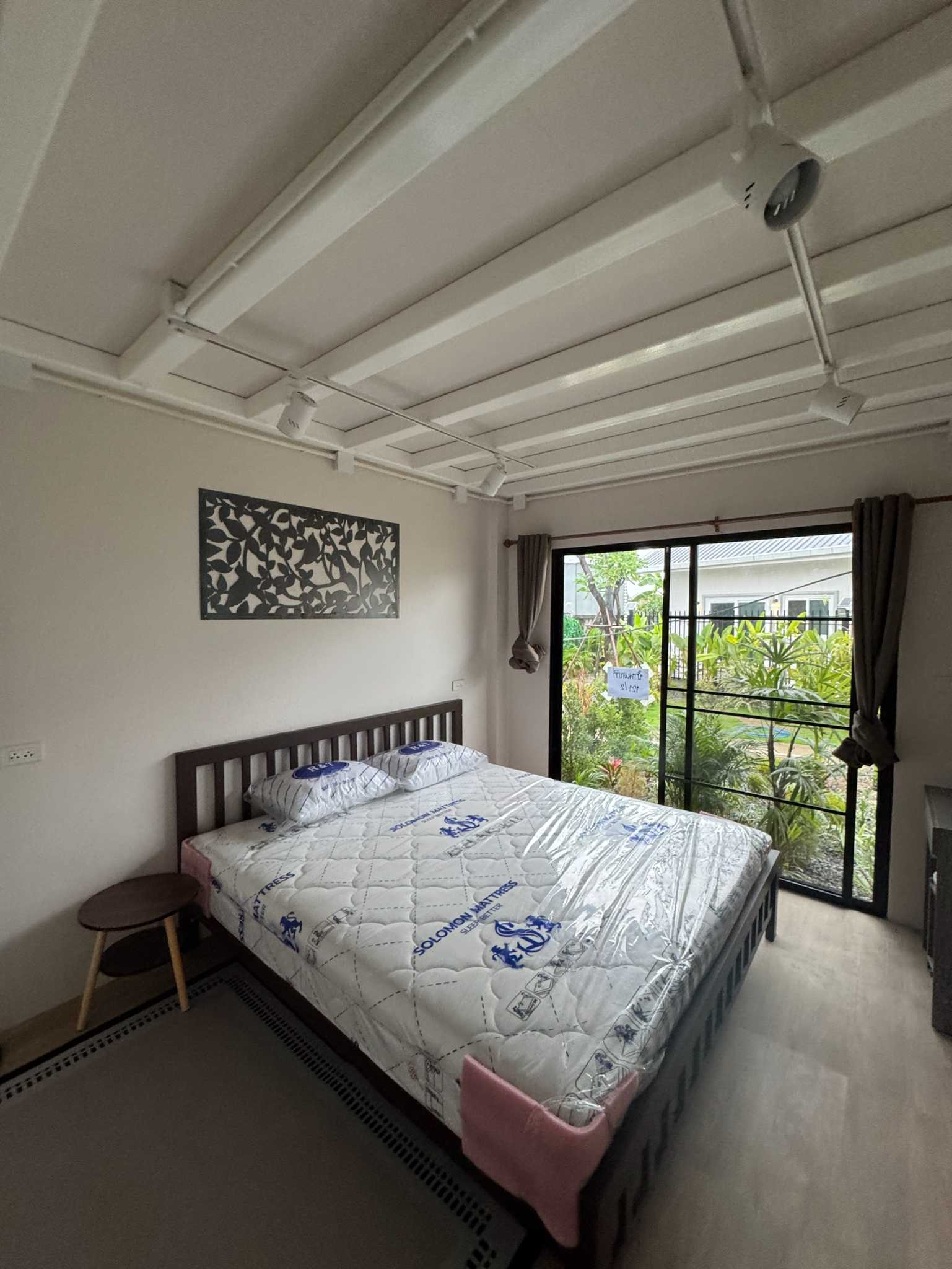 บ้านที่มีพื้นที่ส่วนตัว ในจังหวะชีวิตที่เรียบง่าย AHD-V0145