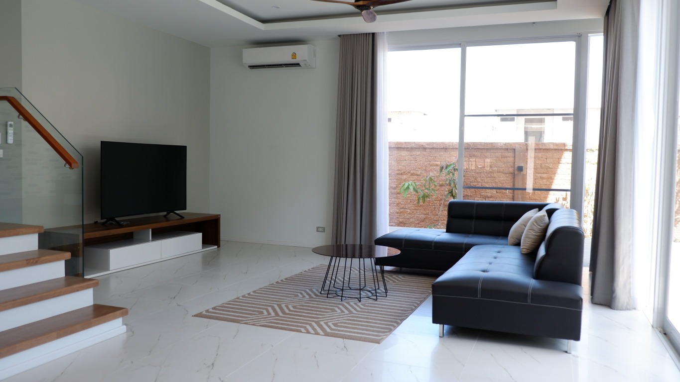 Pool Villa สองชั้น ตกแต่งระดับ Premium พร้อมสระว่ายน้ำส่วนตัว ASRP-V0021