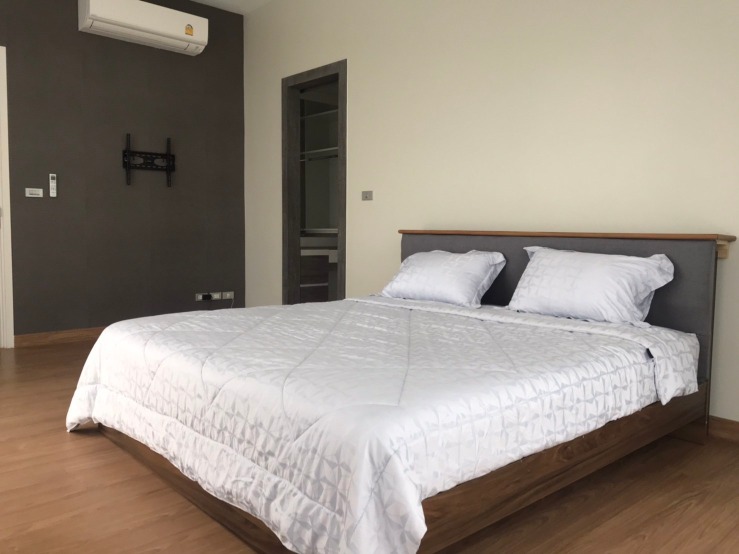 Pool Villa สองชั้น ตกแต่งระดับ Premium พร้อมสระว่ายน้ำส่วนตัว ASRP-V0021