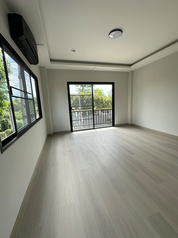 อาคารสำนักงานให้เช่าในตำบลหนองหาร อำเภอสันทราย จังหวัดเชียงใหม่ ASS-B0033