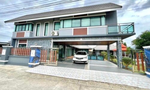 ขาย Pool Villa สองชั้น พร้อมสระว่ายน้ำส่วนตัว ใกล้โรงเรียนนานาชาติ CHD101857