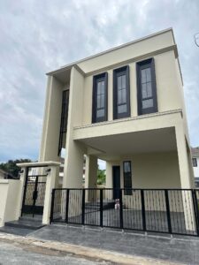 ขายบ้านเดี่ยวสองชั้น สไตล์ทันสมัยหรูหรา บ้านสร้างใหม่พร้อมอยู่ CSS101925