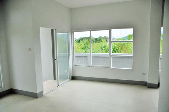 ทาวน์โฮมสองชั้นทำเลดี พื้นที่กว้างขวางเป็นส่วนตัว เดินทางสะดวก 5A1-T0049