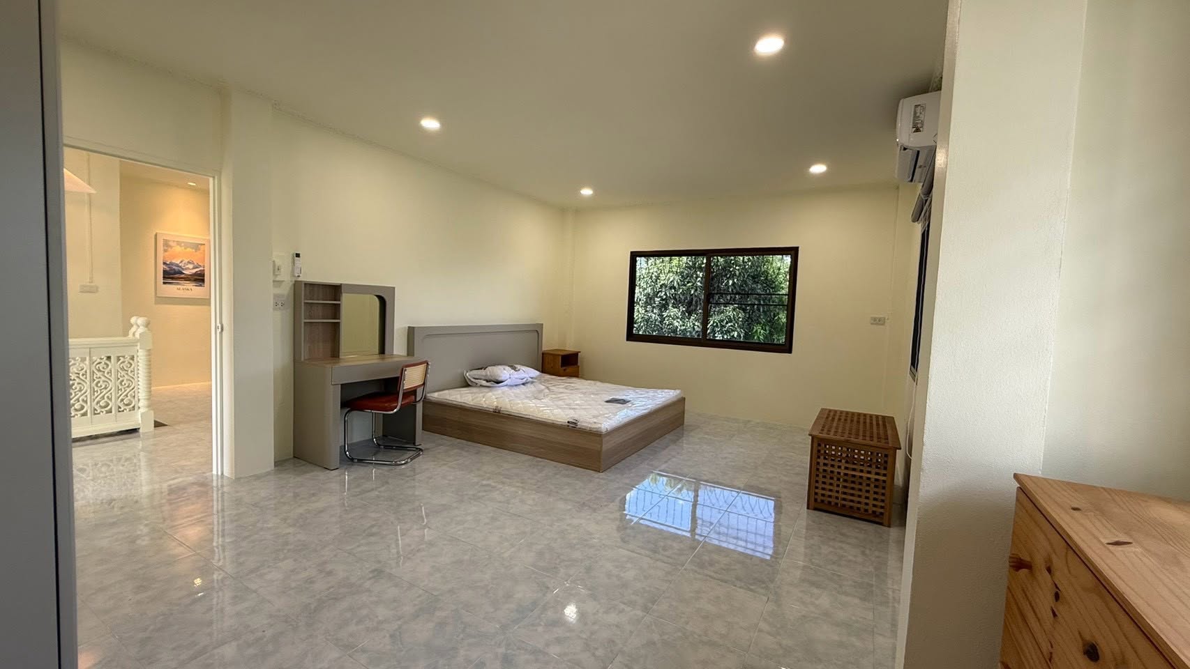ให้เช่าบ้านเดี่ยว 2 ชั้น หลังใหญ่ ทำเลรอบเวียง เชียงราย | 4 ห้องนอน 7 ห้องน้ำ | ที่ดิน 147 ตร.ว. | 45,000 บาท/เดือน   5A3-H0388