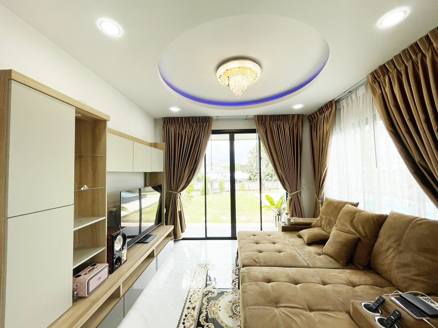 ให้เช่าบ้านพูลวิลล่าสองชั้น เชียงราย 4 ห้องนอน พร้อมสระว่ายน้ำส่วนตัว เพียง 45,000 บาท/เดือน 5A3-V0006
