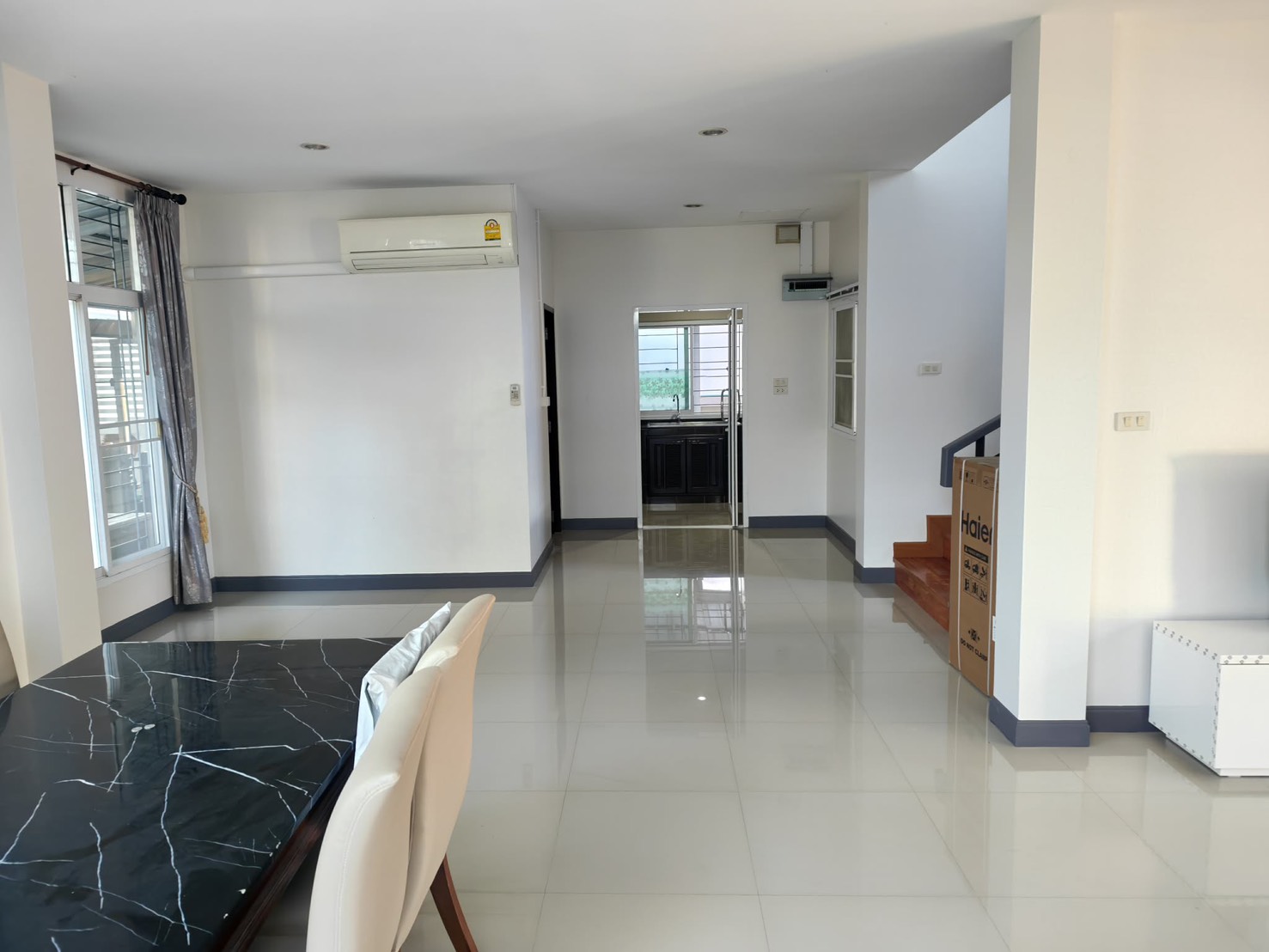 ให้เช่าบ้านเดี่ยว 2 ชั้น ทำเลแม่สาย เชียงราย | 4 ห้องนอน 3 ห้องน้ำ | ที่ดิน 81 ตร.ว. | เพียง 20,000 บาท/เดือน  5AMS-H0034