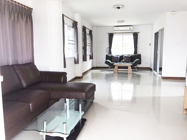 15K｜บ้านสันทรายที่พาน้องหมาพันธุ์เล็กมาอยู่ด้วยได้ A4-H0388
