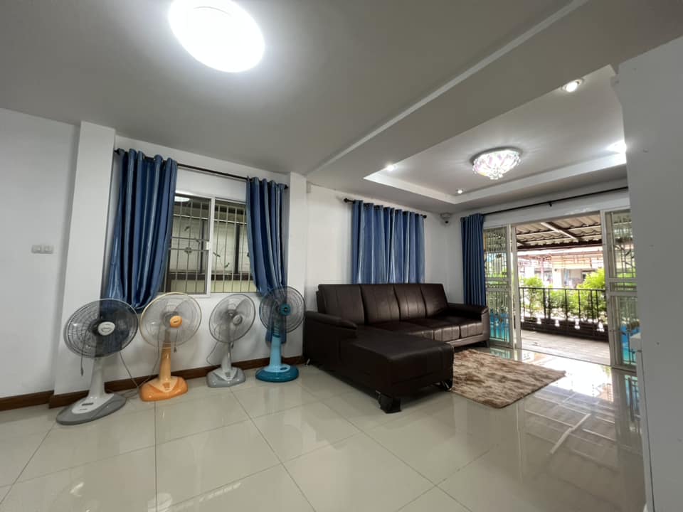 บ้านเดี่ยวสองชั้น ทำเลสันทราย เชียงใหม่ 24,000 บาท/เดือน  A4-H0493