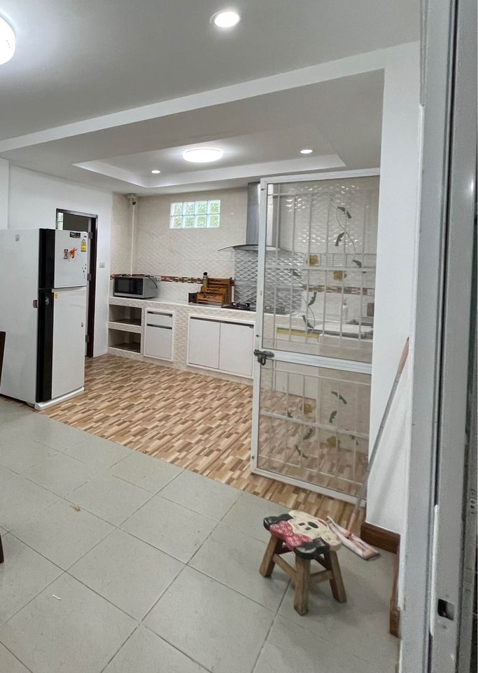 บ้านเดี่ยวสองชั้น ทำเลสันทราย เชียงใหม่ 24,000 บาท/เดือน  A4-H0493