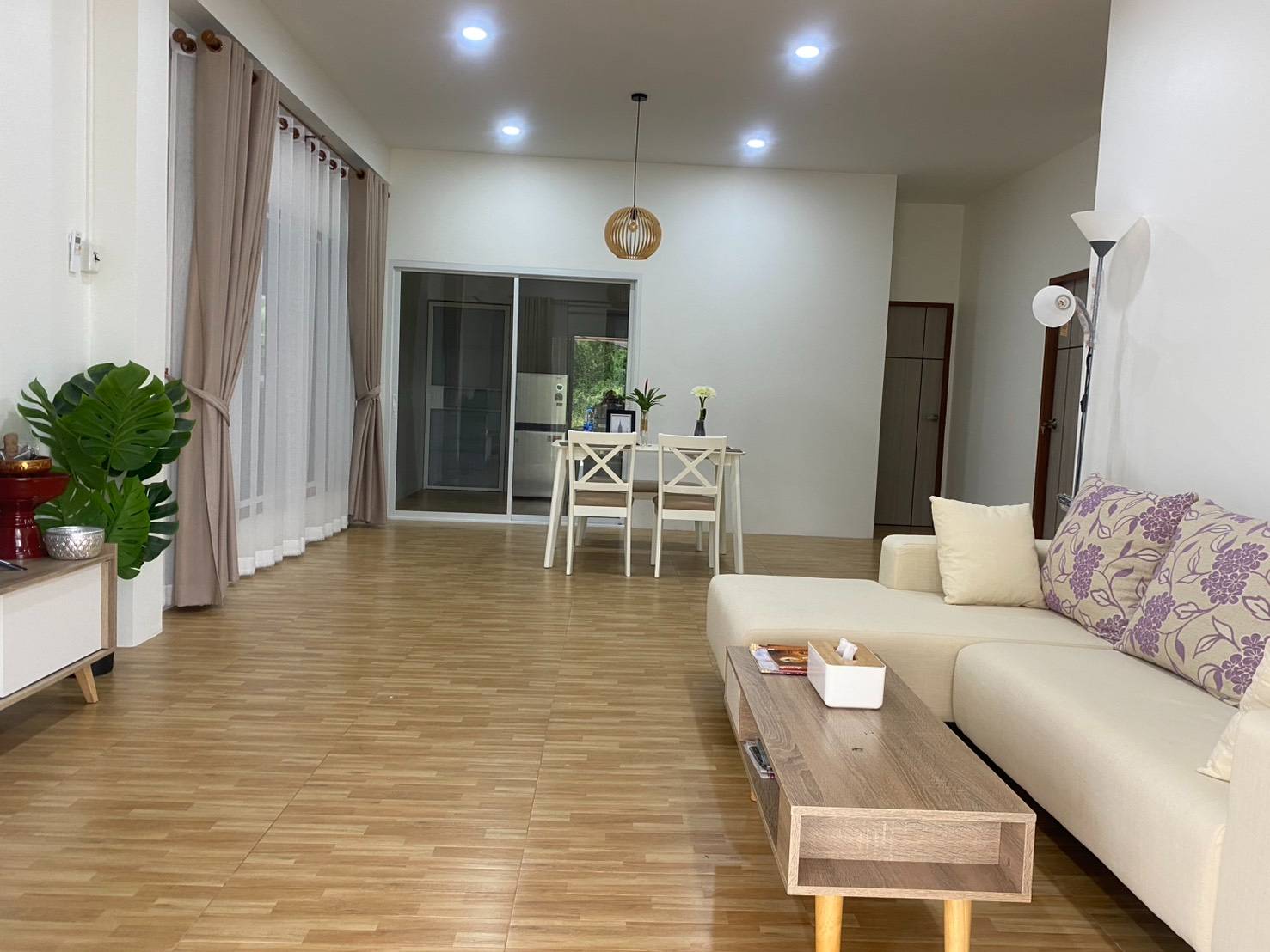 บ้านชั้นเดียวที่ใช้พื้นที่แบบไม่ซับซ้อน เมืองเชียงใหม่ A5-H0758