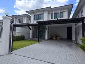 บ้านเดี่ยวสองชั้นในโครงการที่เงียบสงบและเป็นส่วนตัว A6-H0483