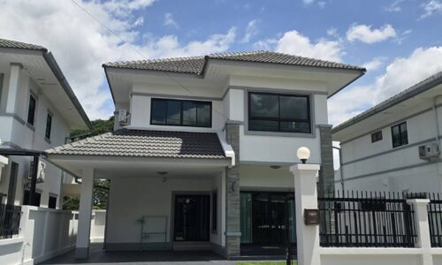 บ้านเดี่ยวสองชั้นในโครงการเงียบสงบ ทำเลดี เดินทางสะดวก A6-H0486