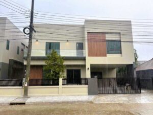 บ้านเดี่ยว 2 ชั้น หางดง AHD-H1102