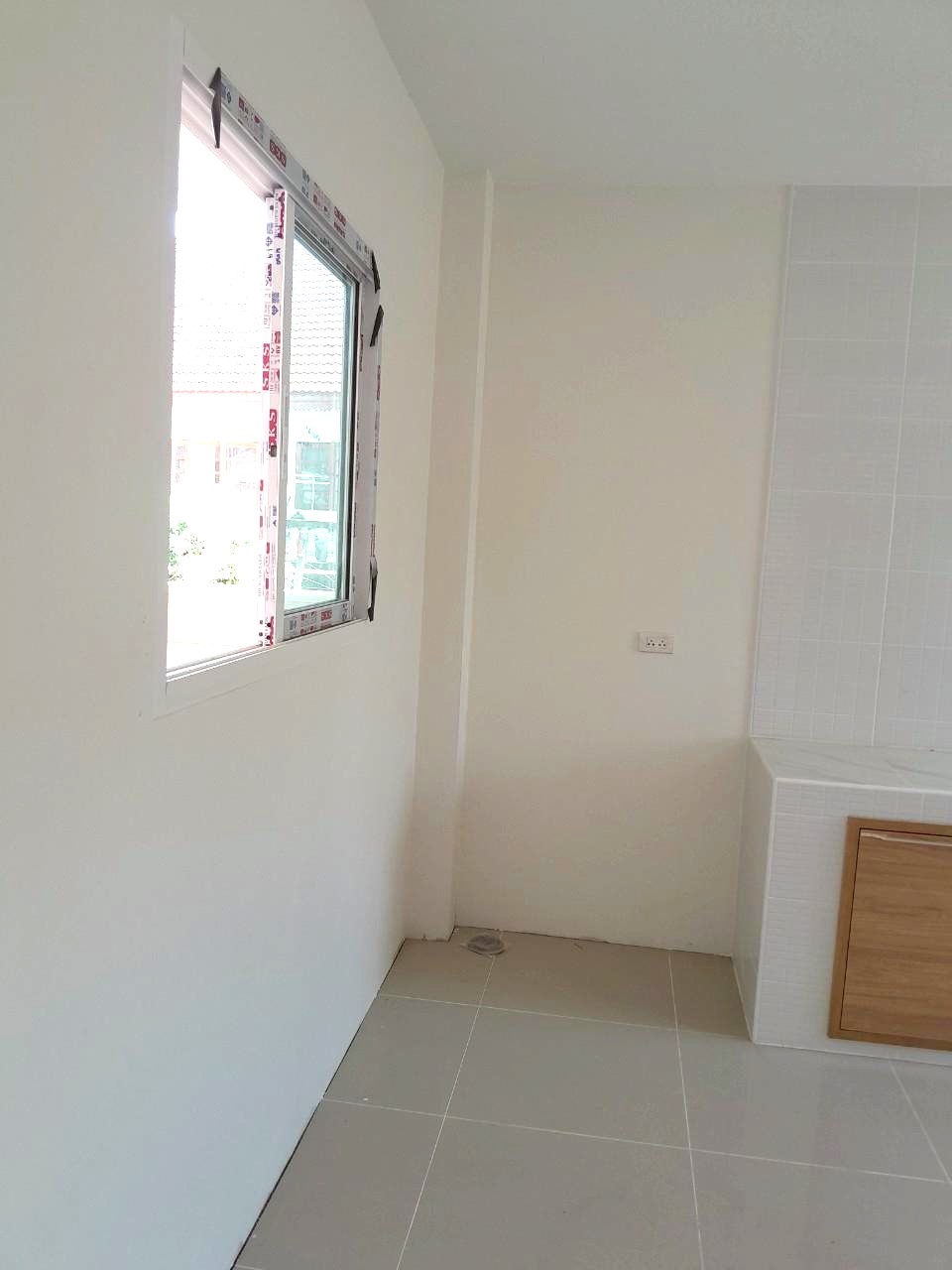 บ้านเดี่ยวสองชั้น บ้านใหม่ใกล้กาดฝรั่ง หางดง ราคา 22,000 บาท/เดือน AHD-H1177