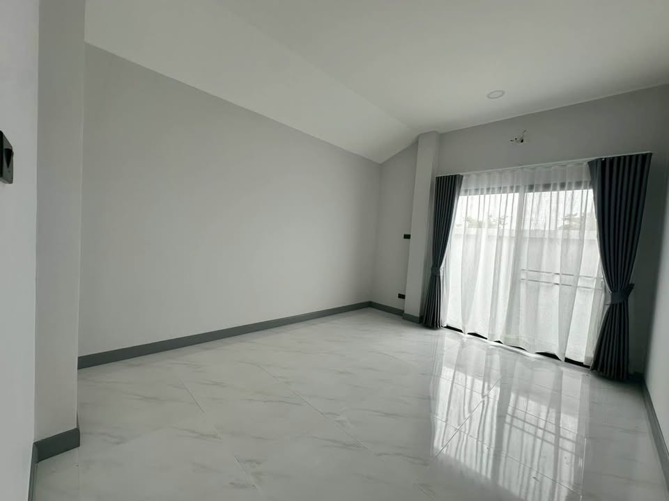 ให้เช่าบ้านเดี่ยวชั้นเดียว บ้านเปล่า ทำเลหางดง เพียง 15,000 บาท/เดือน  AHD-H1378
