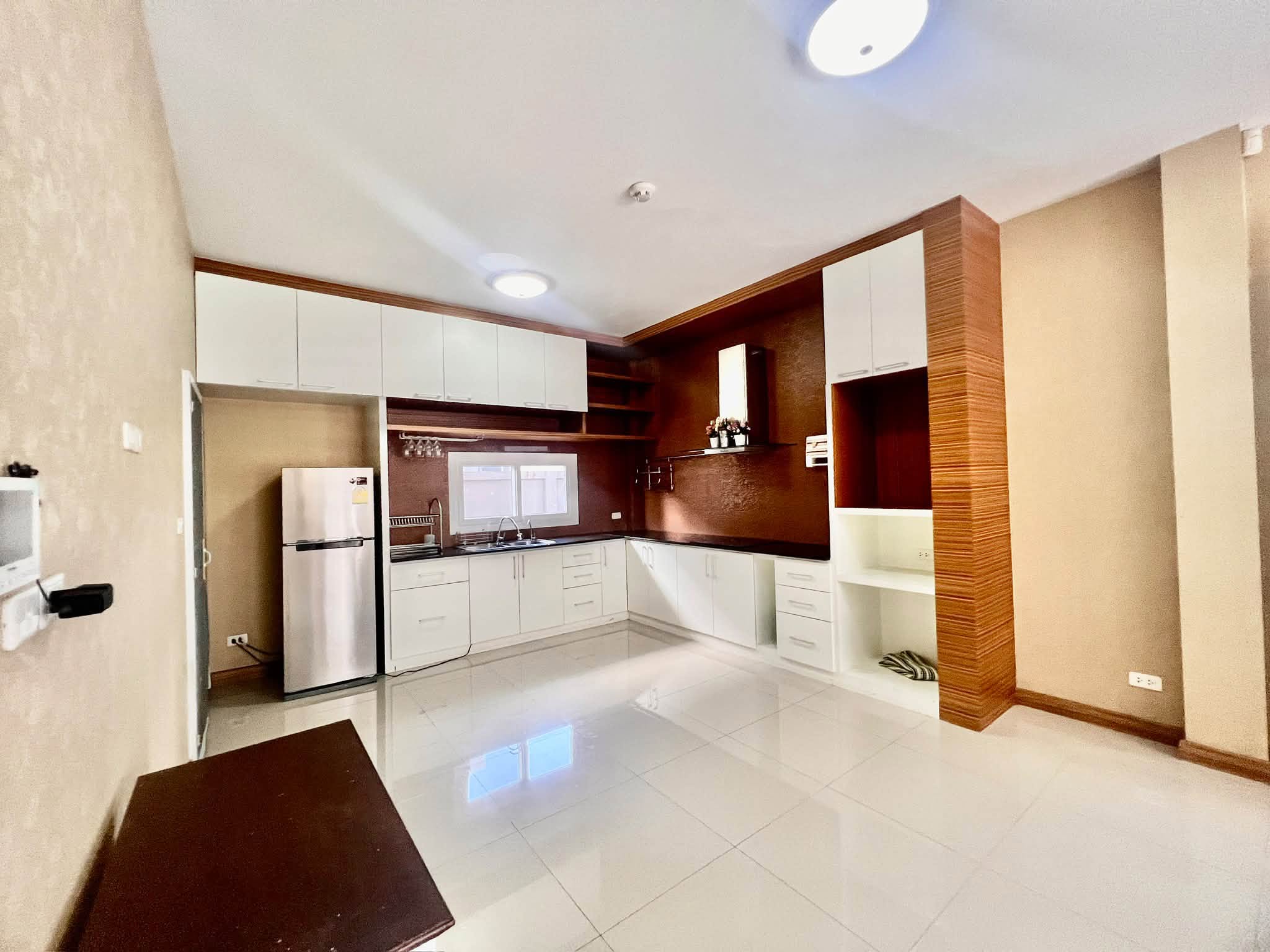 บ้านเดี่ยวสองชั้นให้เช่า ทำเลหางดง ราคา 35,000 บาท/เดือน  AHD-H1379