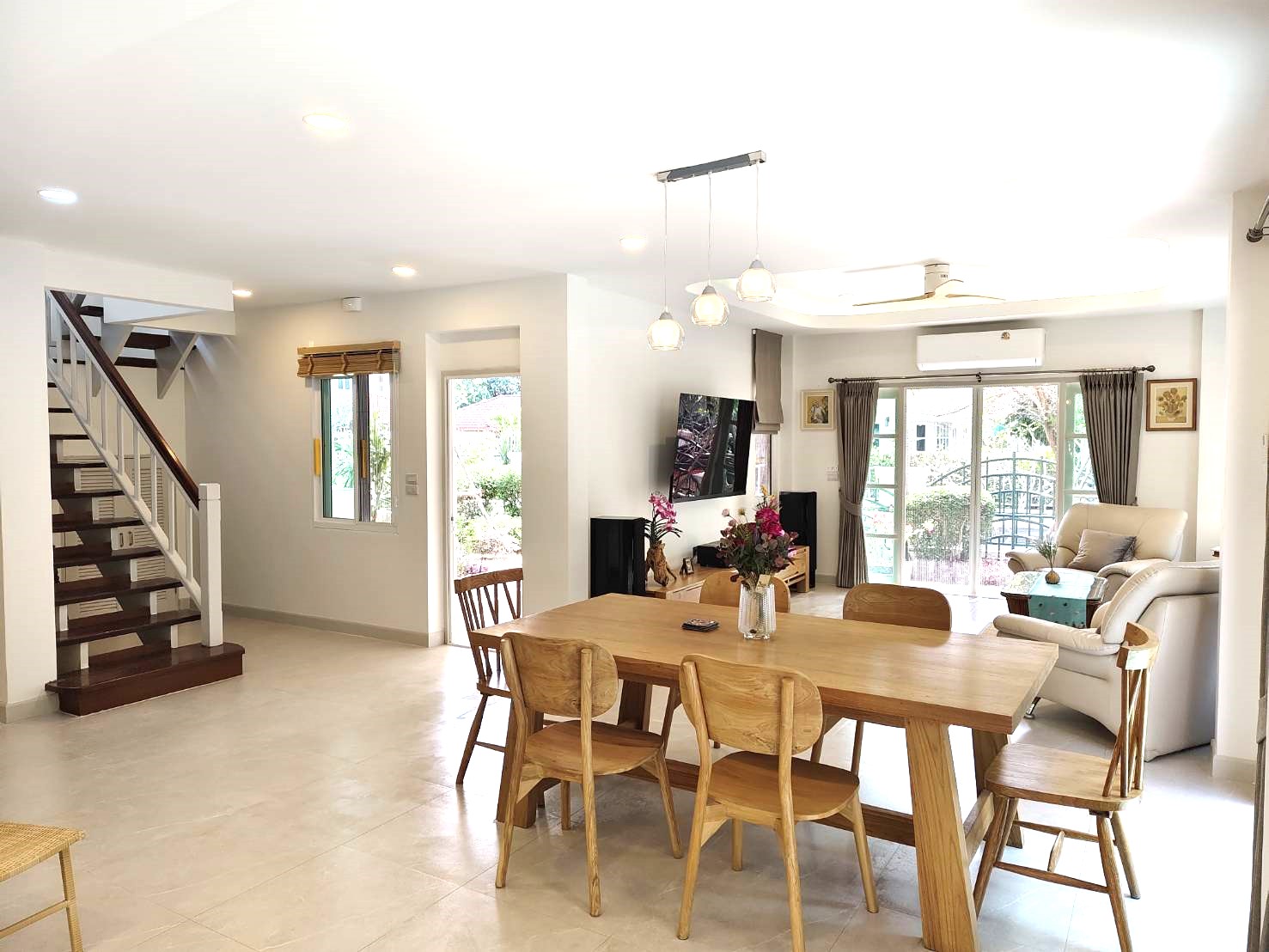 Pool Villa2ชั้น ใกล้สิ่งอำนวยความสะดวก  #หางดง  – ราคา 78,000/เดือน   AHD-V0099