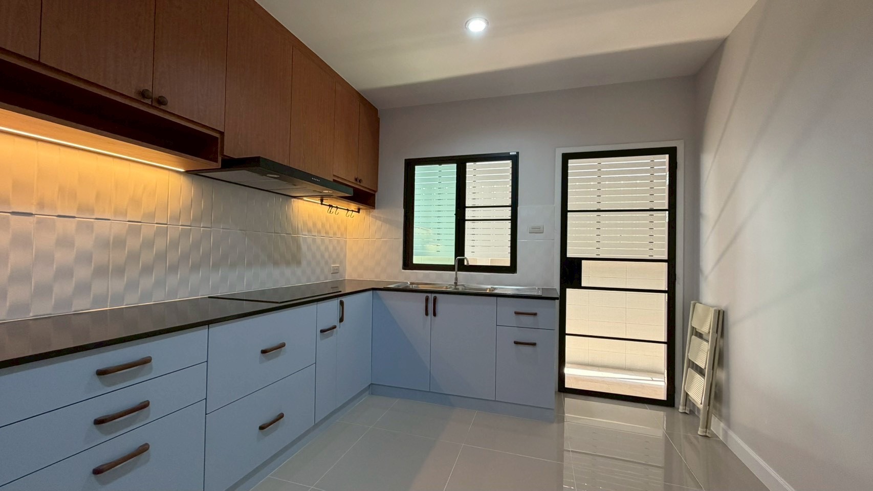 บ้านเดี่ยวสองชั้นหลังใหญ่ให้เช่า ทำเลสันปูเลย ใกล้ตลาดและแหล่งช้อปปิ้ง เพียง 37,000 บาท/เดือน ASP-H0816