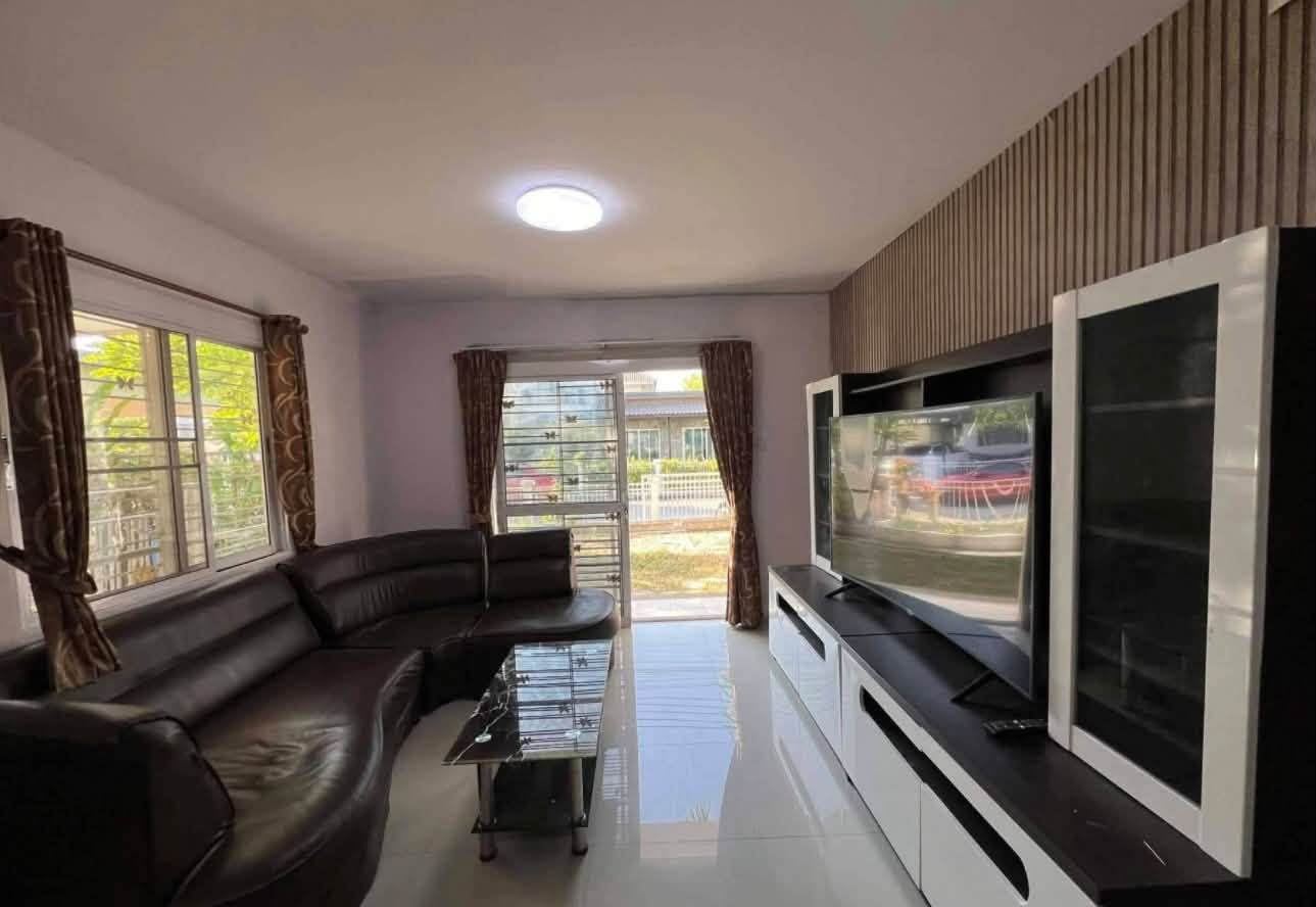 บ้านเดี่ยวสองชั้นให้เช่า ทำเลสันทราย–แม่โจ้ พร้อมพื้นที่สวน ราคา 15,000 บาท/เดือน  ASS-H1146
