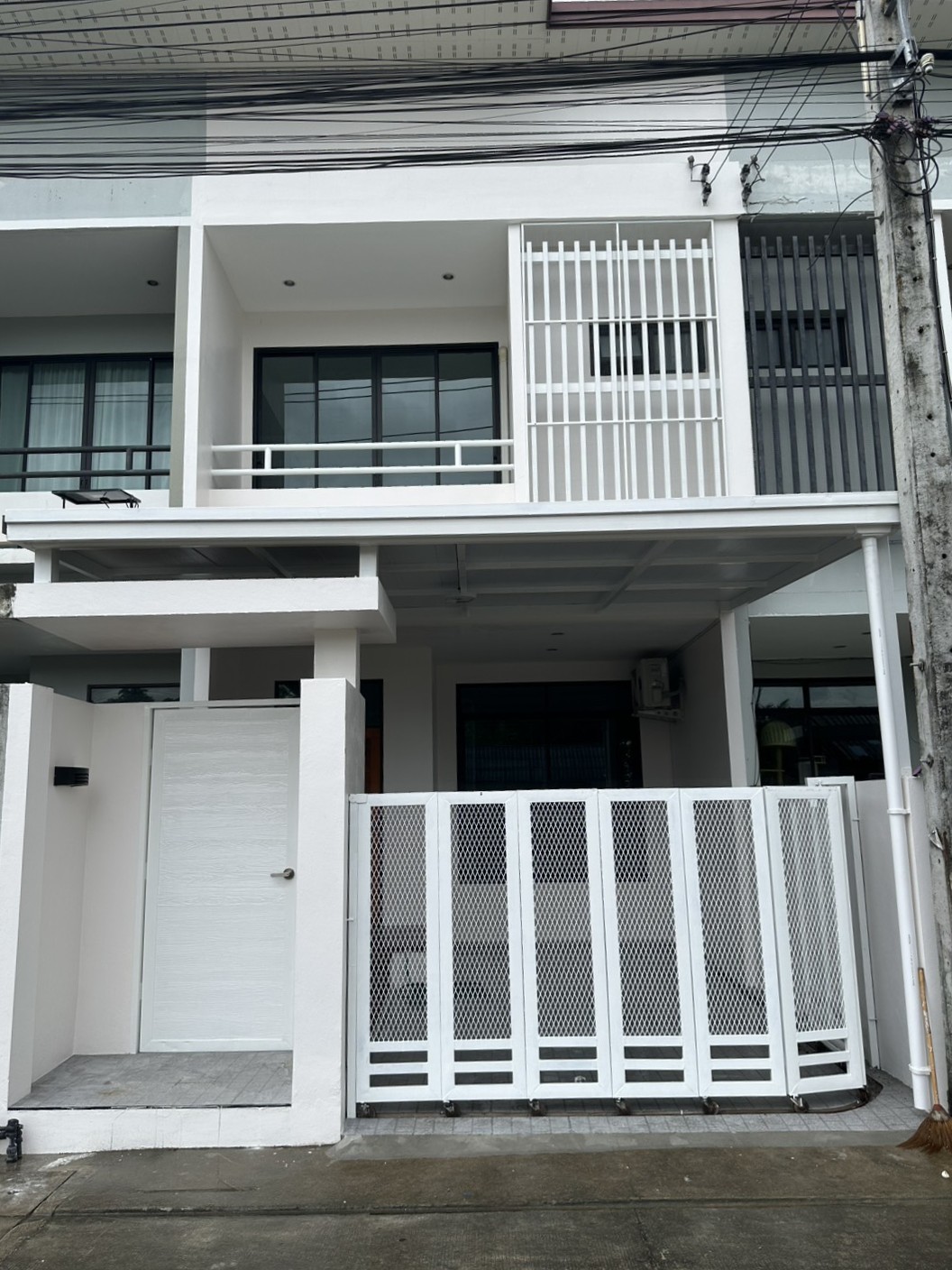 ทาวน์โฮม 2 ชั้นให้เช่า ทำเลหนองจ๊อม สันทราย เชียงใหม่ | ASS-T0167
