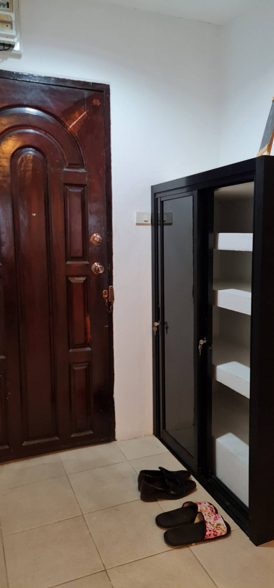 คอนโดห้องใหญ่ ชั้น 14 วิวเมือง–ภูเขา ทำเลใกล้นิมมานและมหาวิทยาลัยเชียงใหม่  C1MG100307
