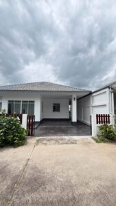 บ้านรีโนเวทใหม่ นอกโครงการ ทำเลสารภี ใกล้ 89 พลาซ่า ราคาเพียง 1.59 ล้านบาท  C6MG100553