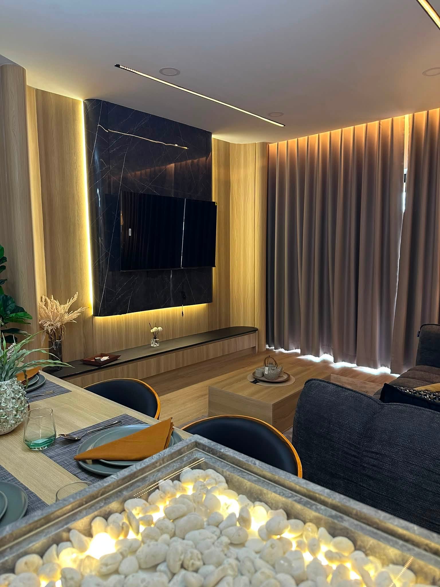 คอนโดห้องใหญ่ 64 ตร.ม. ใจกลางเมืองเชียงใหม่ ใกล้ไนท์บาซาร์ ราคาเพียง 3.69 ล้านบาท C9MG100673