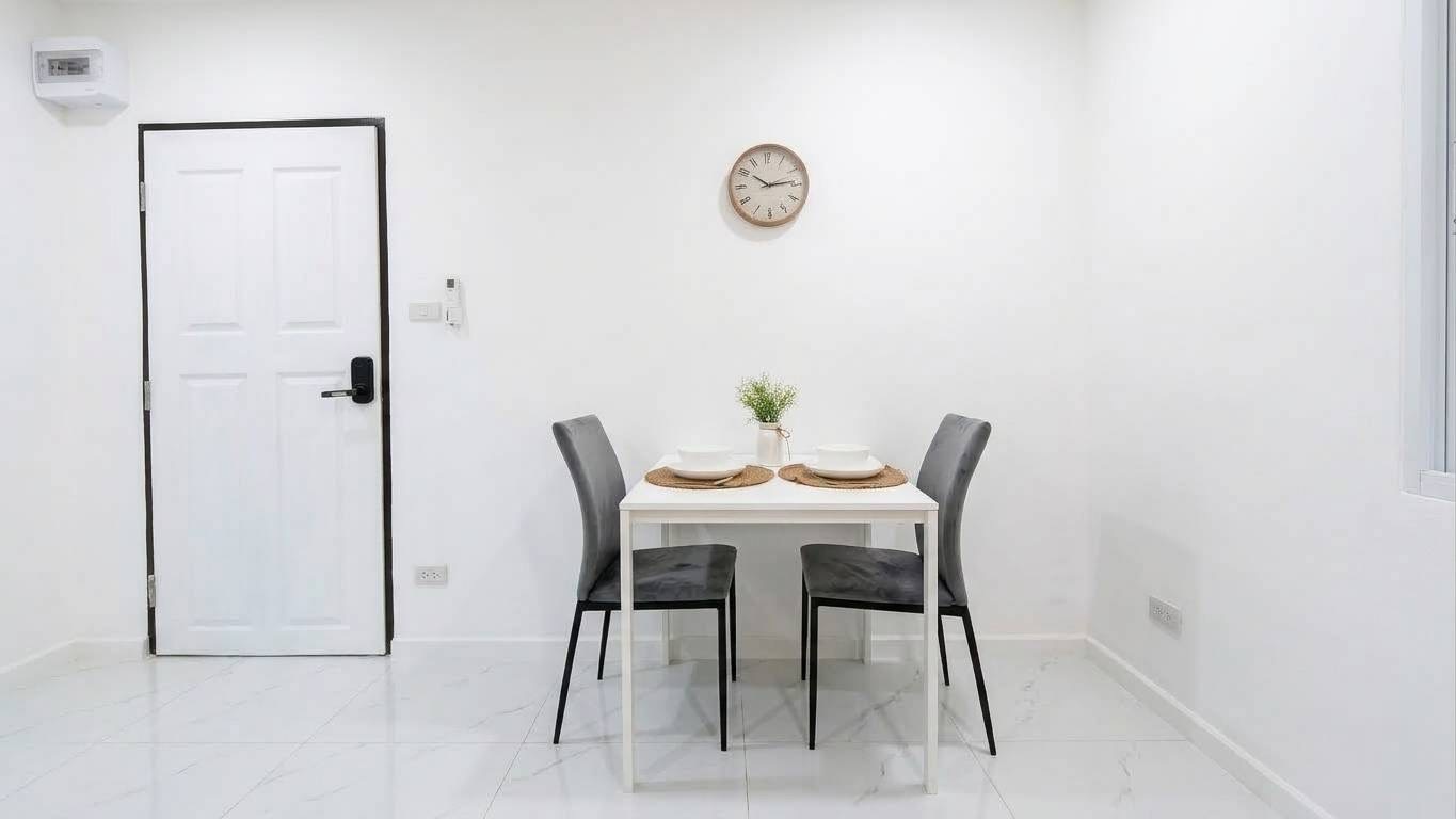 ขายคอนโดรีโนเวทใหม่ ทำเลหนองป่าครั่ง เมืองเชียงใหม่ เพียง 1.35 ล้านบาท  C9MG100676