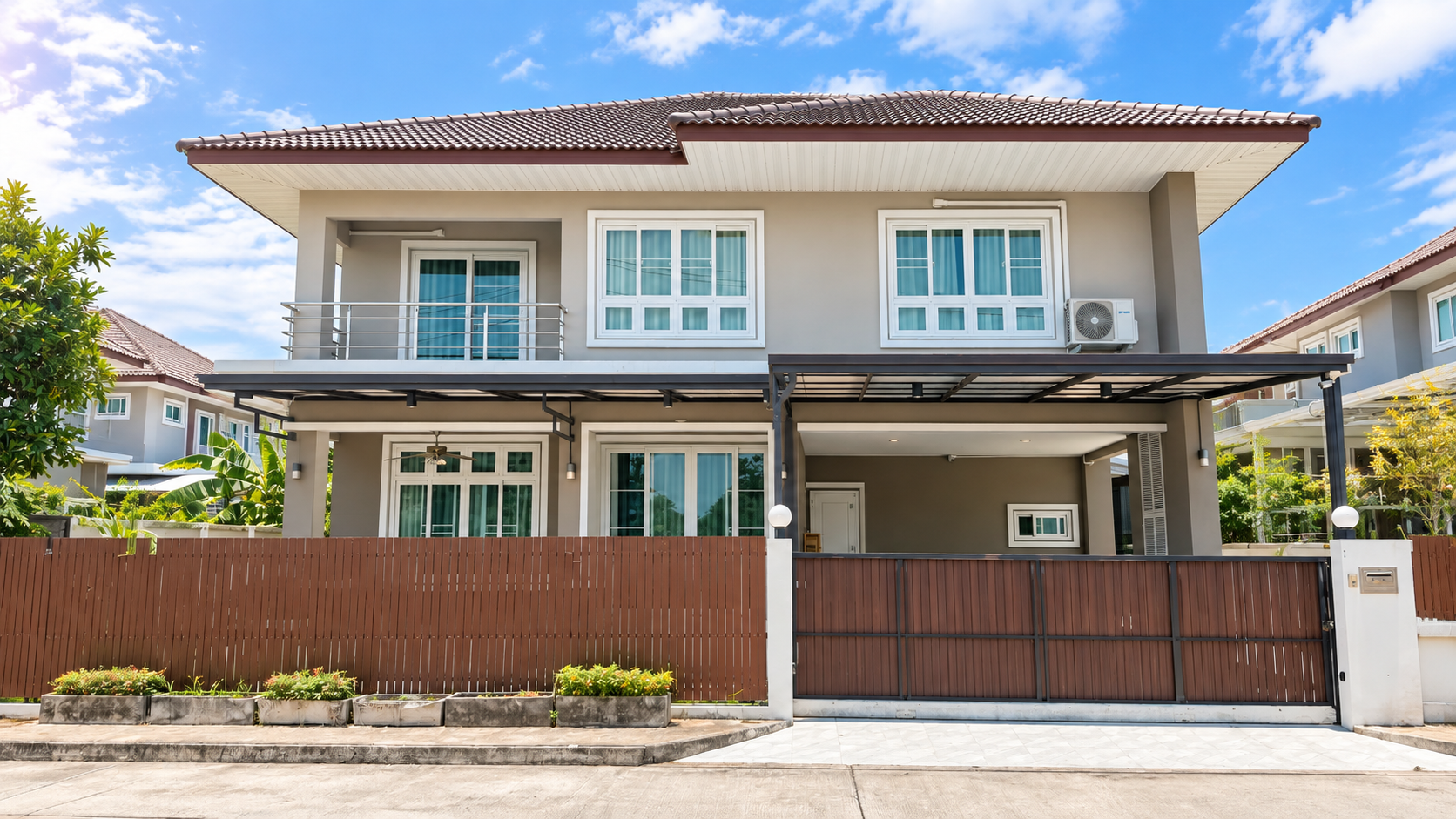 บ้านเดี่ยว 2 ชั้น บ้านใหม่หลังใหญ่ พร้อมคลับเฮ้าส์และสระว่ายน้ำในโครงการ  ราคาเพียง 7.8 ล้านบาท CSP100947