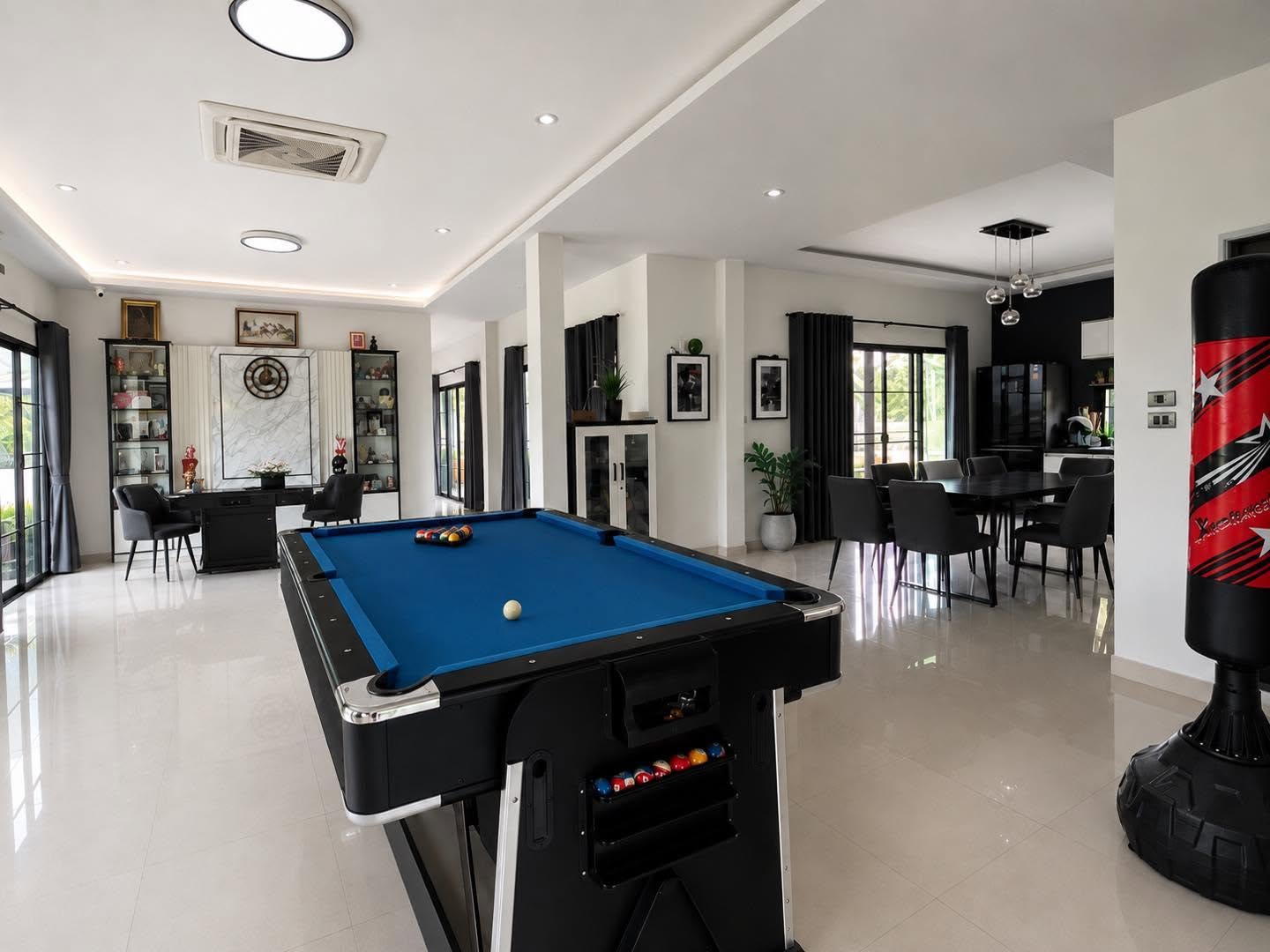 Pool Villa ชั้นเดียว 2 หลัง บนที่ดินผืนใหญ่ 1 ไร่   CSS101951