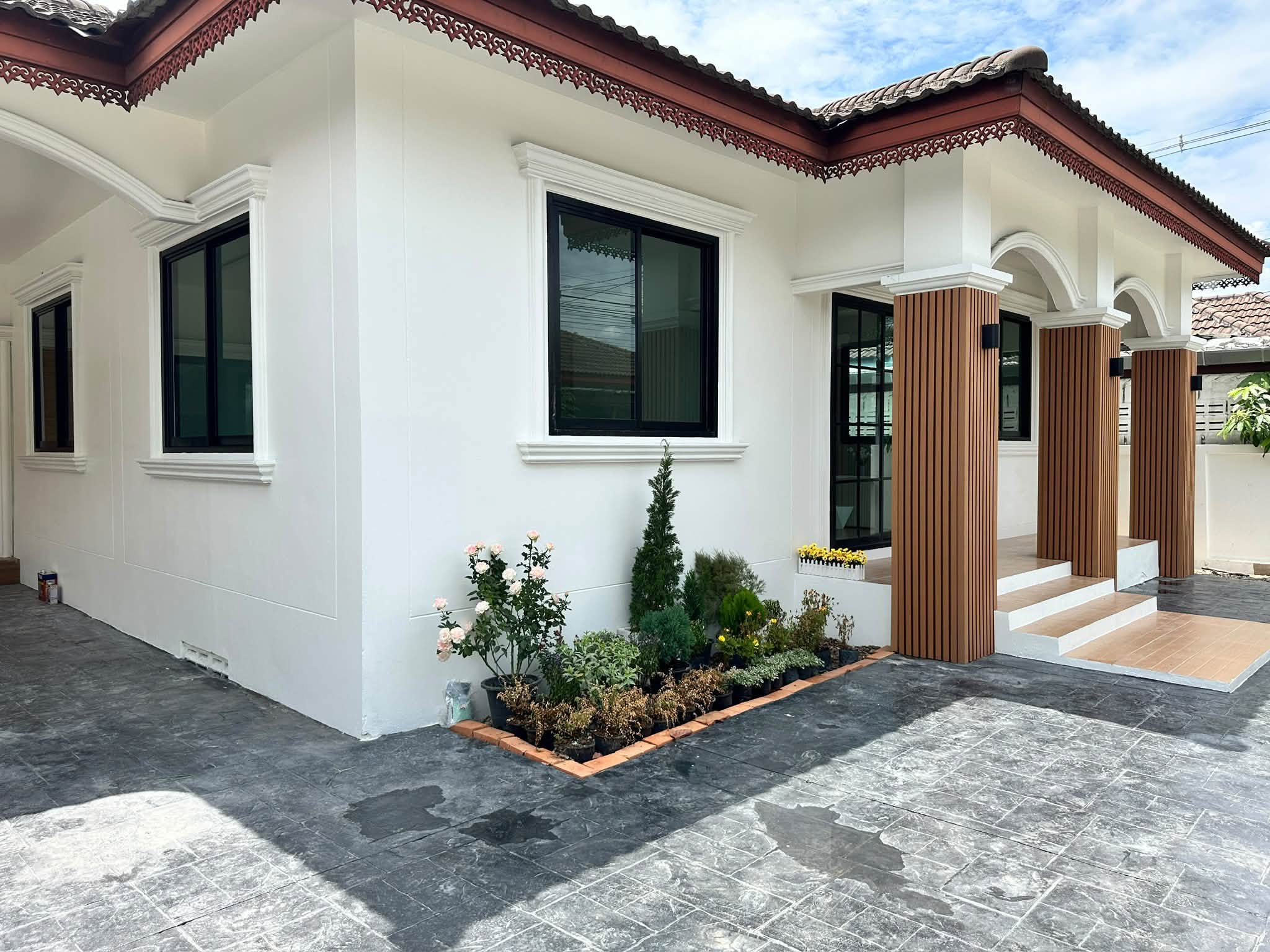 บ้านเดี่ยวชั้นเดียว ทำเลสันทราย เชียงใหม่ | 3 ห้องนอน | ราคาเพียง 2.39 ล้านบาท พร้อมโอน   CSS101957