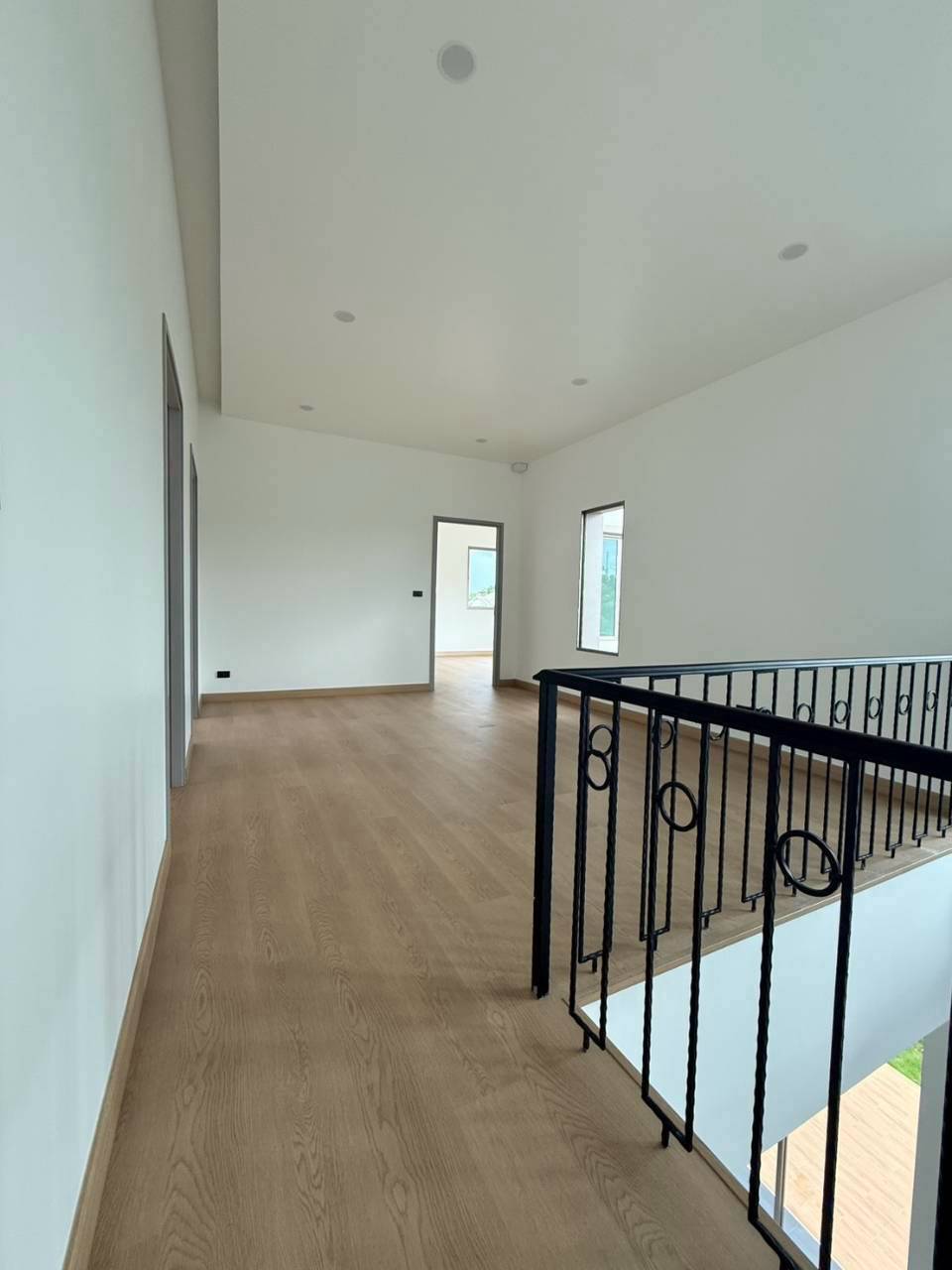 บ้านเดี่ยวสร้างใหม่ 2 ชั้นในโครงการ  สันทราย ราคา 9.63 ล้านบาท CSS101958