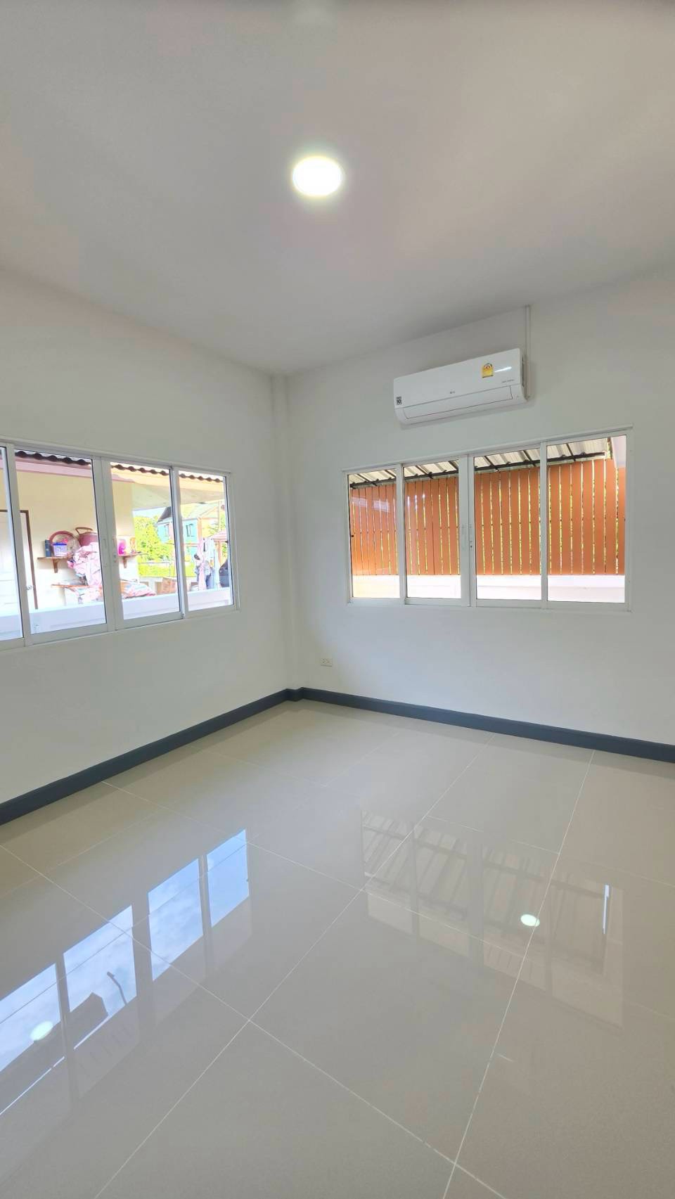 ขายบ้านเดี่ยวชั้นเดียวรีโนเวทใหม่ สันทราย เชียงใหม่ ราคา 1.69 ล้านบาท  CSS101960