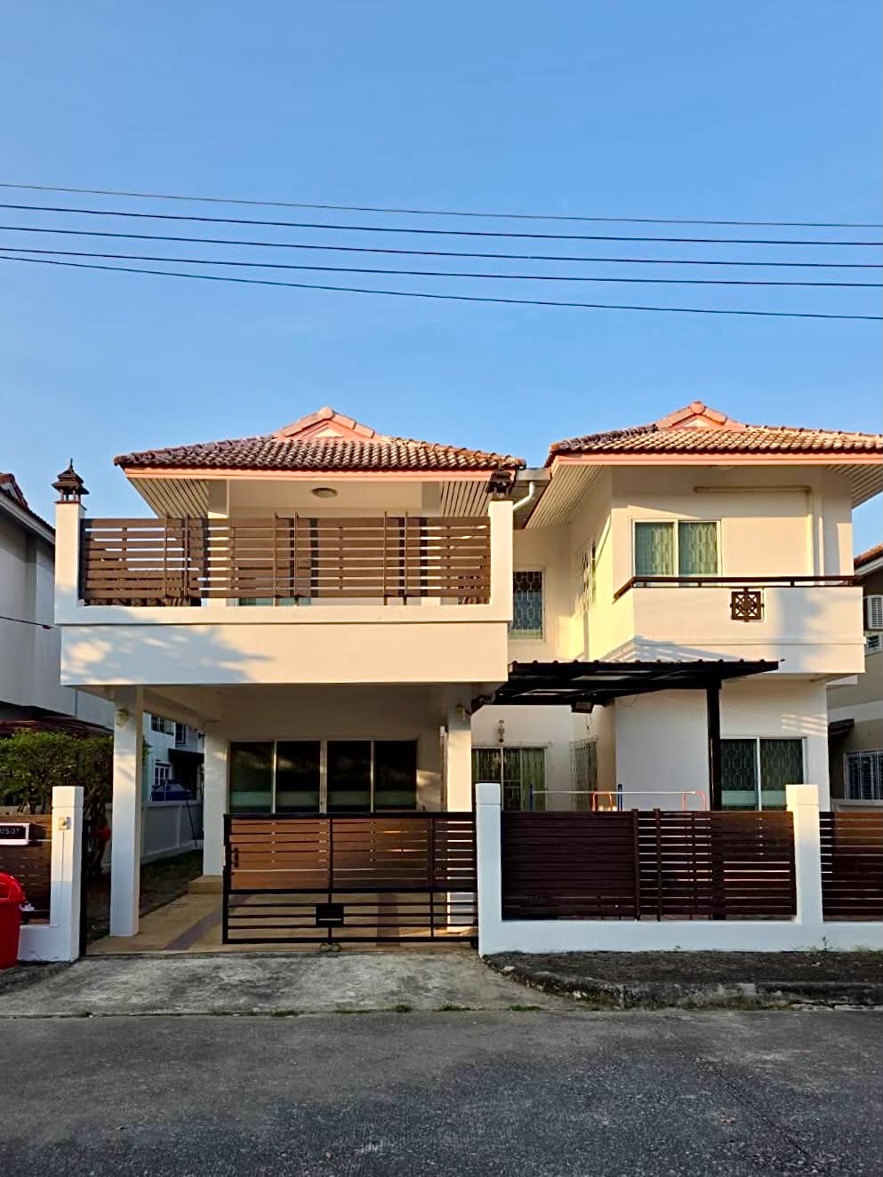 ขายบ้านเดี่ยว 2 ชั้น บ้านในโครงการ พร้อมระบบรักษาความปลอดภัย 24 ชม. ทำเลสันทราย เชียงใหม่ #สันทราย ราคาเพียง 2.8 ล้านบาท ฟรีโอน  CSS101963
