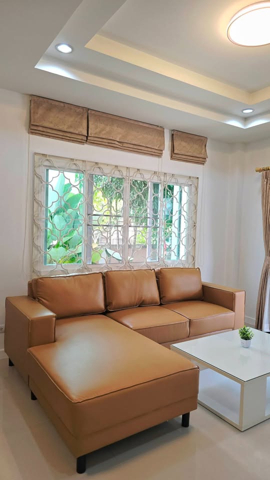 บ้านเดี่ยว 2 ชั้นให้เช่า ทำเลสันทราย รวมโชค เชียงใหม่  A4-H0600