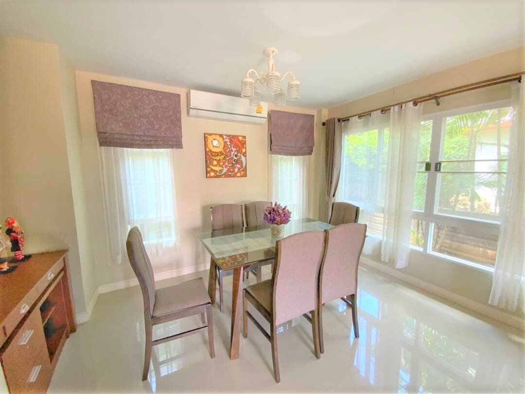 ให้เช่าบ้านเดี่ยว 2 ชั้น พร้อมเฟอร์นิเจอร์ ทำเลสารภี เชียงใหม่ พร้อมคลับเฮ้าส์และสระว่ายน้ำ –  ราคาเช่า 25,000 บาท/เดือน ASRP-H0073