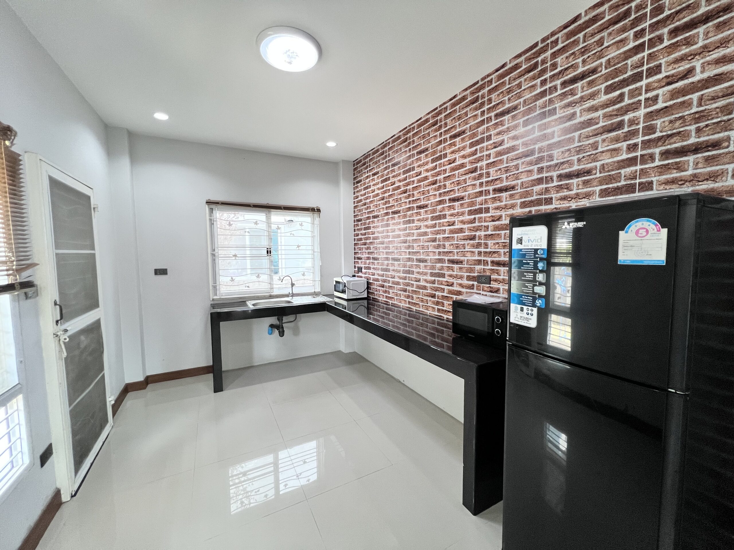 ให้เช่าบ้านเดี่ยว 2 ชั้น บ้านดู่ เชียงราย พร้อมเฟอร์นิเจอร์ 5A2-H0124