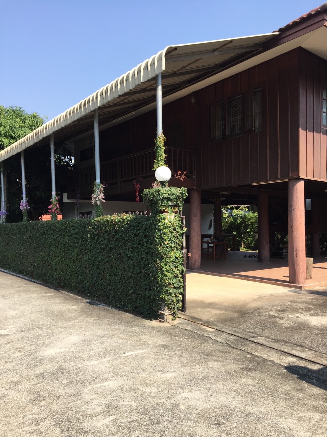 ให้เช่าบ้านไม้ทรงไทย 4 ห้องนอน เพียง 8,000 บาท/เดือน #เชียงราย   5A4-H0200