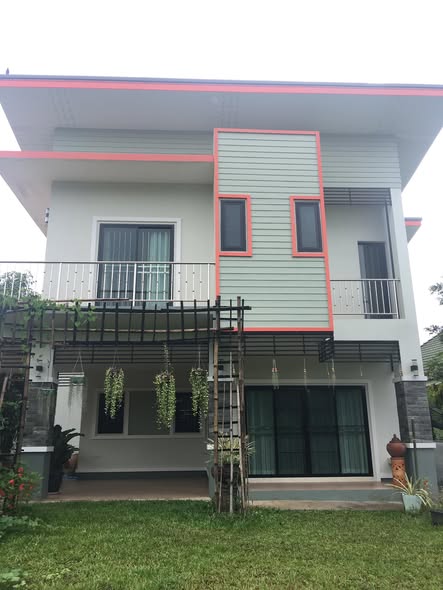 ให้เช่าบ้านเดี่ยว 20,000 บาท/เดือน #รอบเวียง #เมืองเชียงราย   บรรยากาศเป็นส่วนตัว ใกล้สนามกีฬากลาง  5A4-H0327