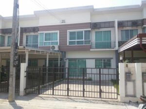 ให้เช่า 🏠 ทาวน์โฮม 2 ชั้น 3 ห้องนอน ใกล้ศาลากลางเชียงใหม่ ✨  A2-T0017