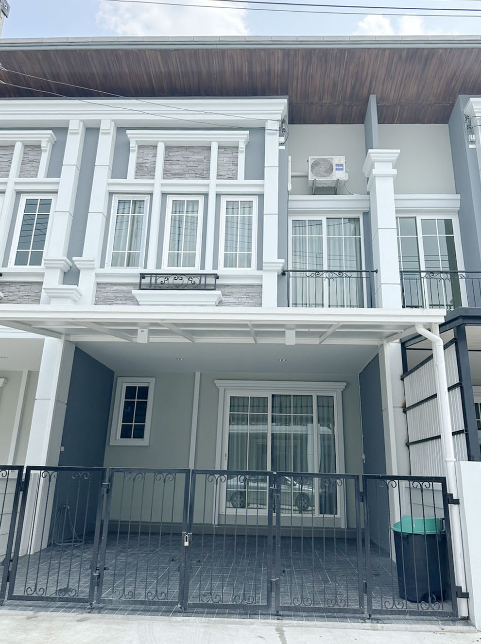 ให้เช่าทาวน์โฮม 2 ชั้น 23,000 บาท/เดือน #รวมโชค #เชียงใหม่   A3-T0058