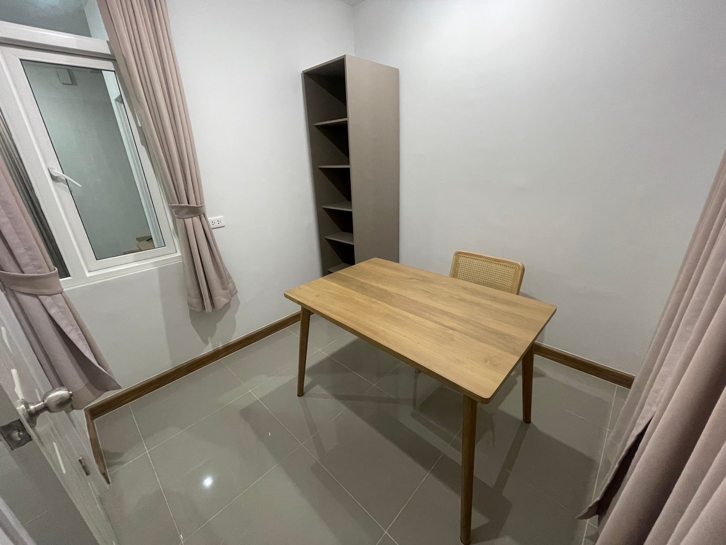 ให้เช่าทาวน์โฮม 2 ชั้น 23,000 บาท/เดือน #รวมโชค #เชียงใหม่   A3-T0058