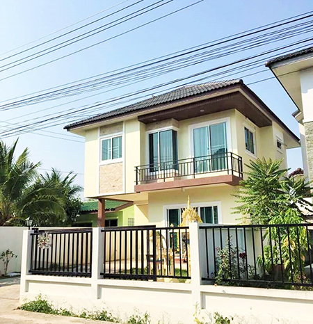 ให้เช่าบ้านเดี่ยว 2 ชั้น พร้อมเฟอร์นิเจอร์ โซนฟ้าฮ่าม–รวมโชค เชียงใหม่ A4-H0182