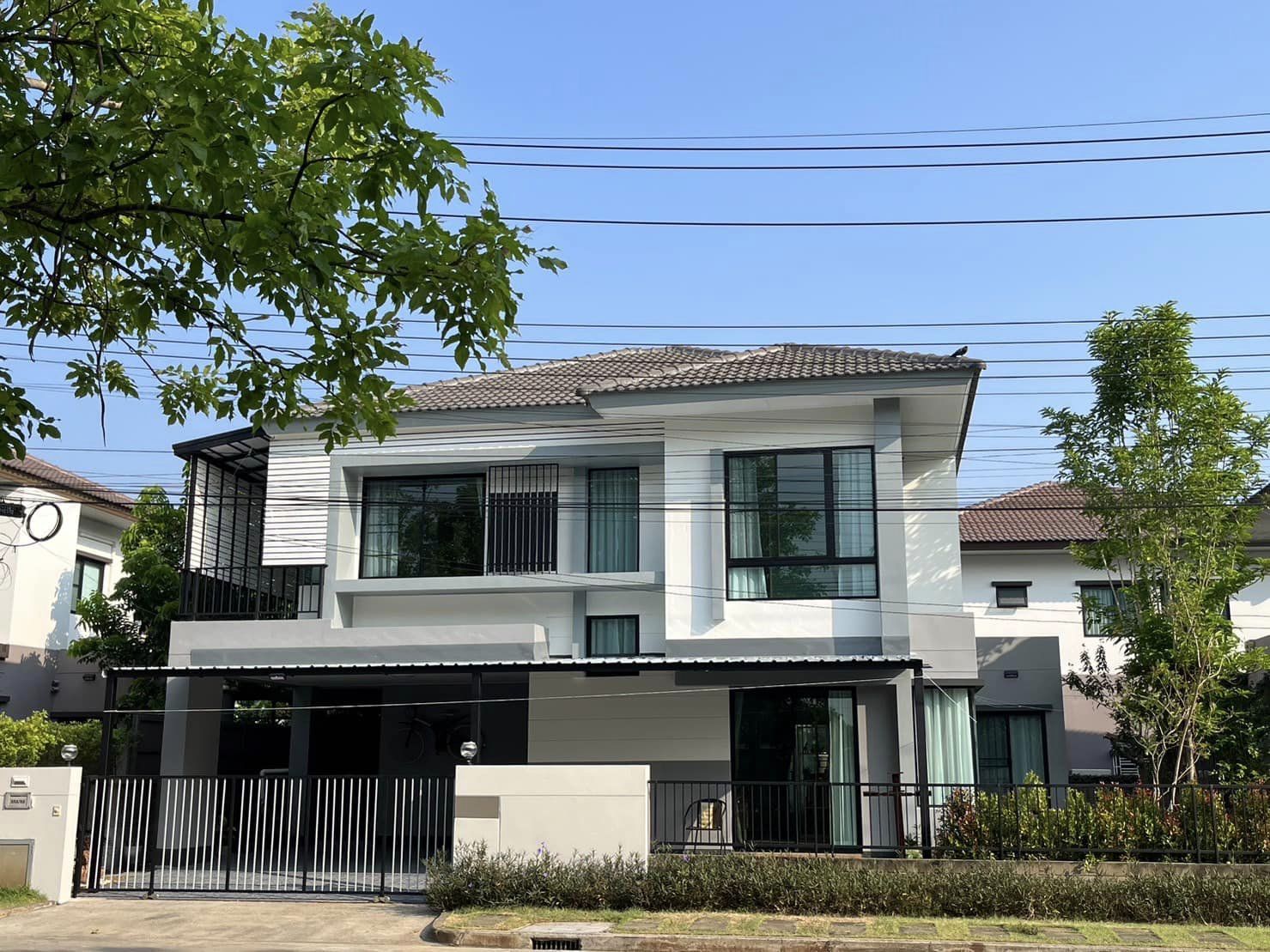 บ้านเดี่ยว 2 ชั้นให้เช่า 4 ห้องนอน พร้อมเฟอร์นิเจอร์   A3-H0265
