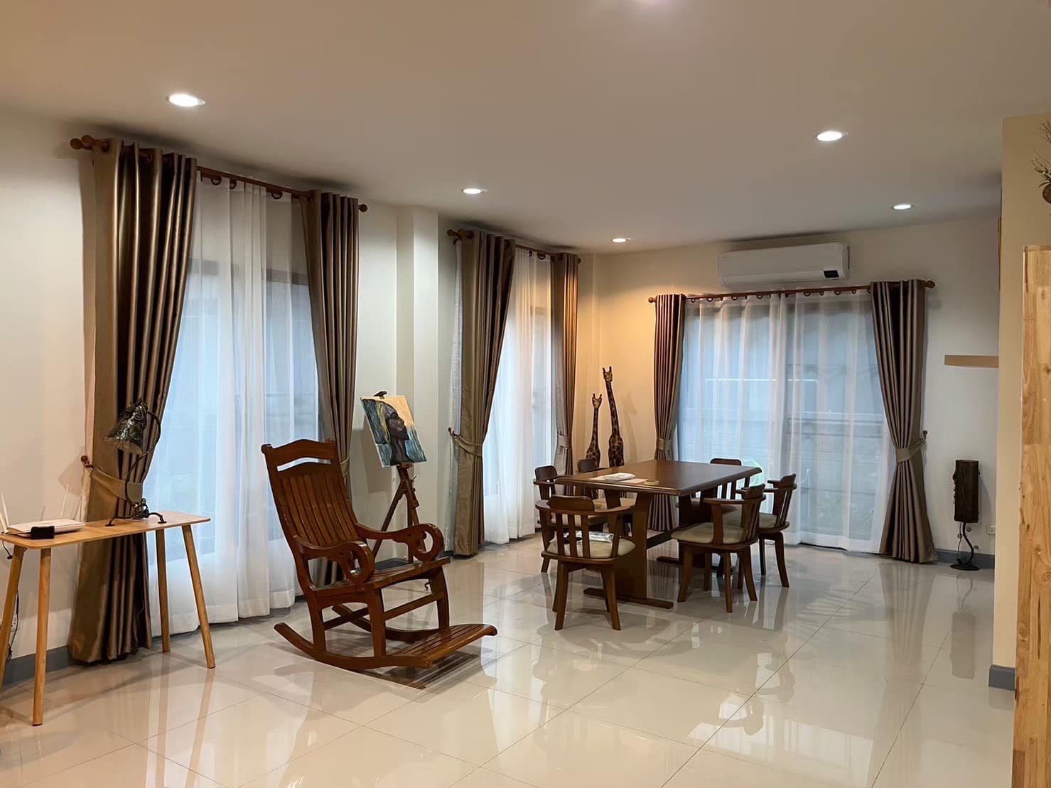 บ้านเดี่ยว 2 ชั้นให้เช่า 4 ห้องนอน พร้อมเฟอร์นิเจอร์   A3-H0265