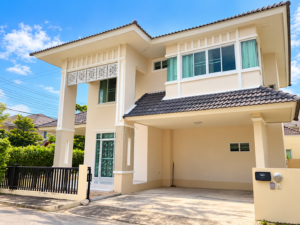 บ้านเดี่ยว 2 ชั้นในโครงการ พร้อมระบบรักษาความปลอดภัย ทำเลสารภี เชียงใหม่ ราคาเพียง 20,000 บาท/เดือน A6-H0054