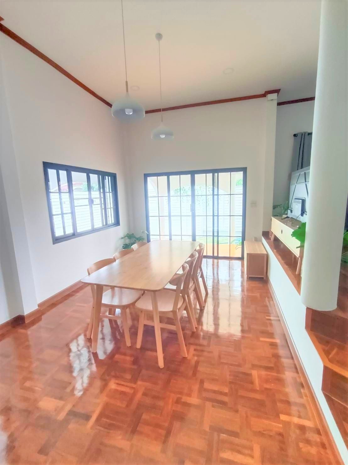 บ้านเดี่ยวชั้นเดียวในหมู่บ้าน ทำเลท่าวังตาล สารภี เชียงใหม่ พร้อมเฟอร์นิเจอร์ ราคาเพียง 19,000 บาท/เดือน   A6-H0389
