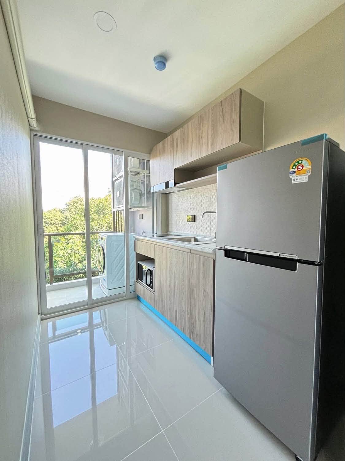 ให้เช่าคอนโดห้องมุม พร้อมเฟอร์นิเจอร์ โซนสวนดอก–สุเทพ เชียงใหม่   A8-C0911