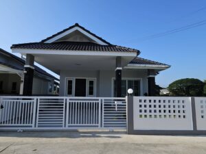 บ้านเดี่ยวชั้นเดียวนอกโครงการ อุปกรณ์ภายในครบครัน #เมืองเชียงใหม่  – ราคา 25,000/เดือน A8-H0638