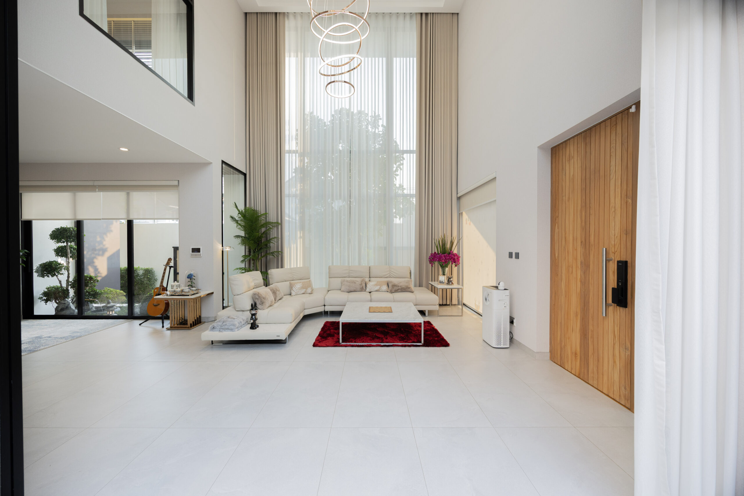 Pool Villa 2 ชั้น บ้านหรูสไตล์โมเดิร์น พร้อมสระว่ายน้ำในตัว ใกล้เซ็นทรัลแอร์พอร์ตและสนามบิน A8-V0051